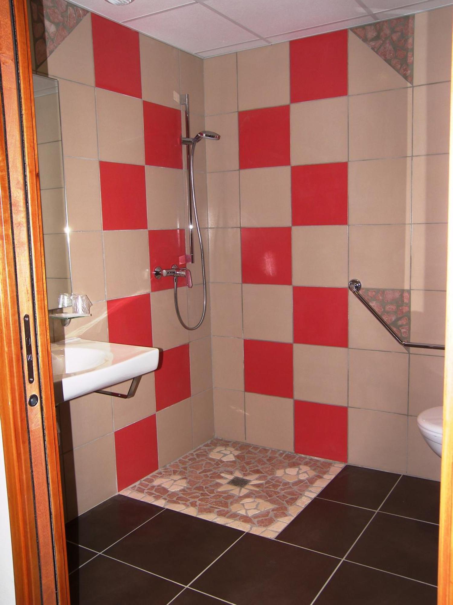 Hostellerie Del Matin Calme Montverdun Bagian luar foto